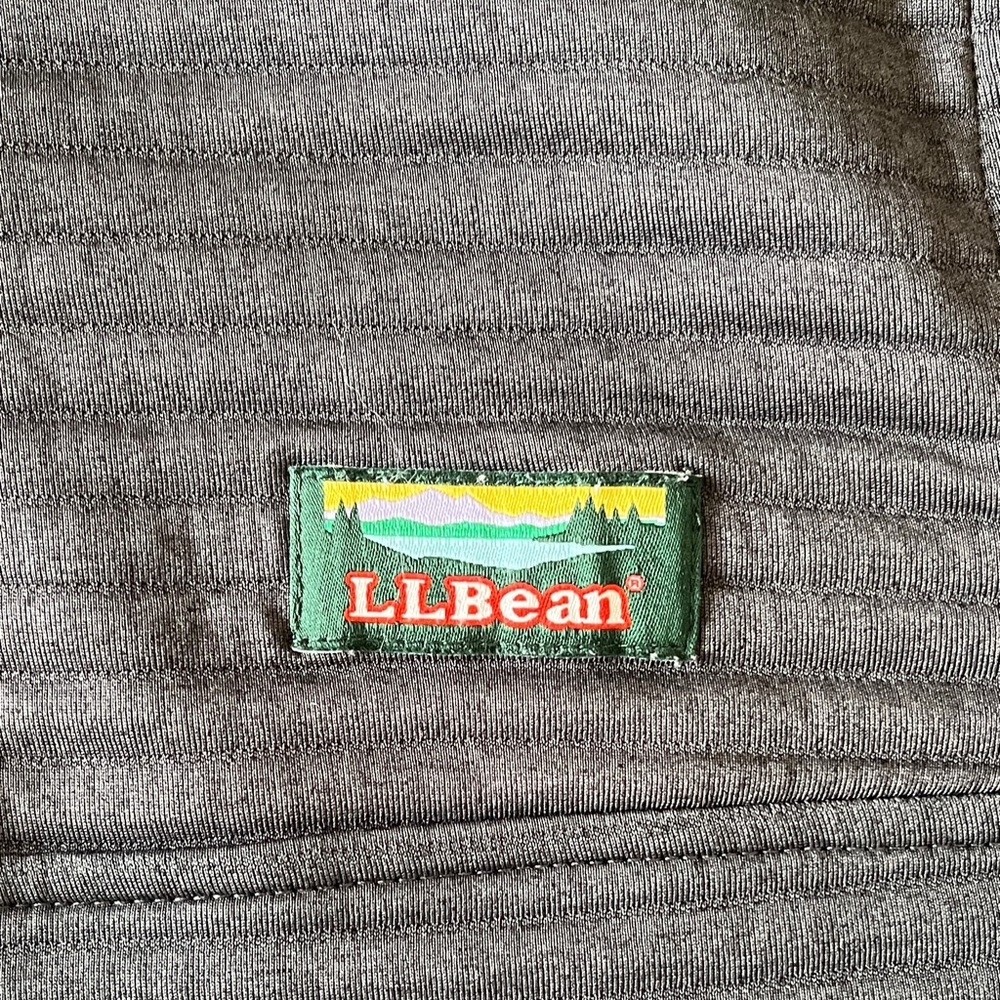 L.L. Bean Black Quilted Top with Green Logo Patch - Picture 2 of 5
